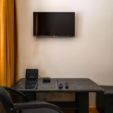Centrally Located 2bd Flat * Szófia