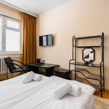 Centrally Located 2bd Flat * Szófia