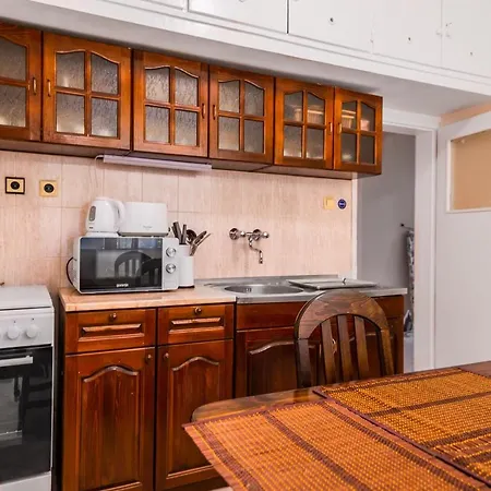 Centrally Located 2bd Flat * Szófia