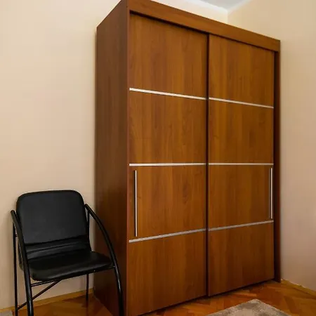Daire Centrally Located 2bd Flat *