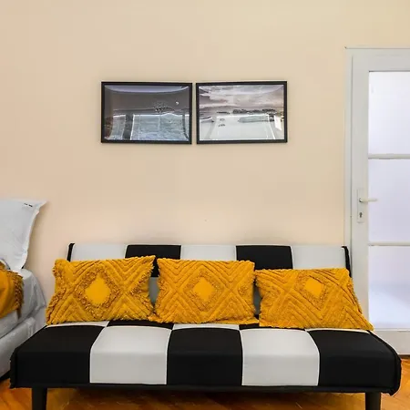 Centrally Located 2bd Flat סופיה